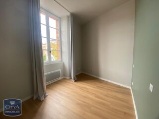  Appartement � louer 4 pi�ces 87 m�