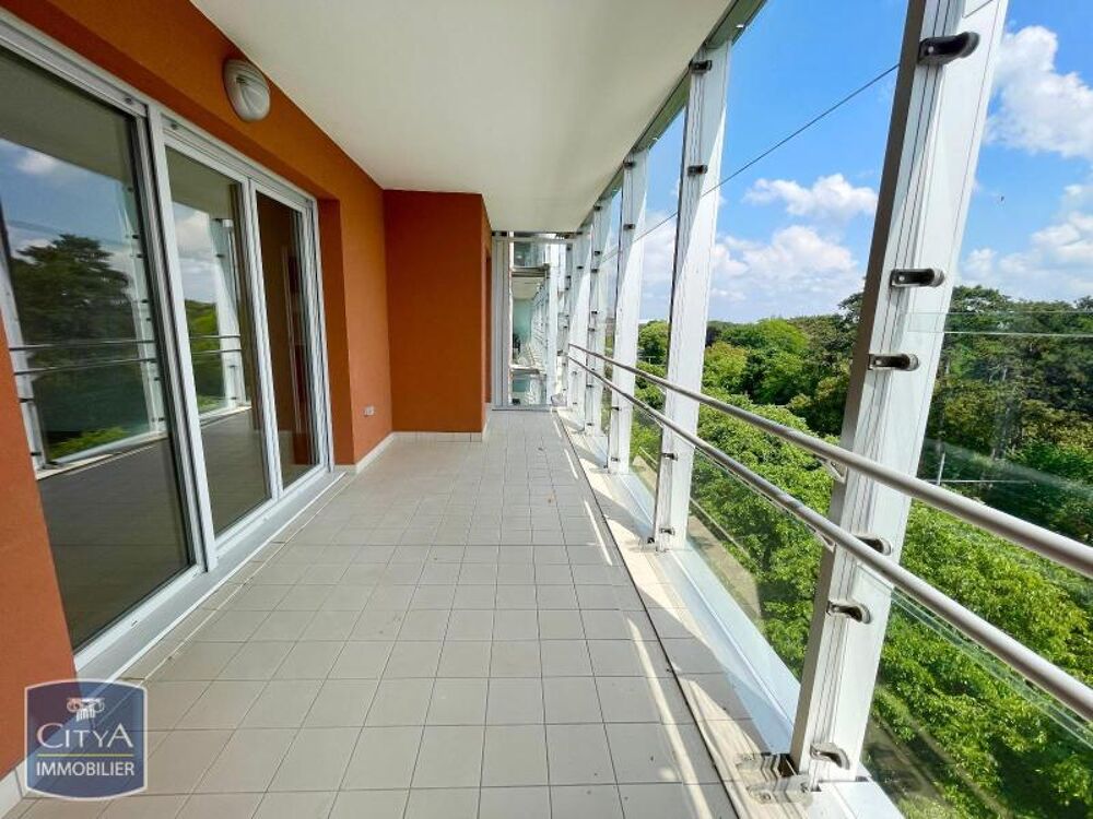 location Appartement - 3 pièce(s) - 82 m² Lyon 6