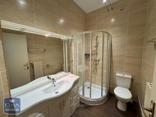  Appartement à louer 3 pièces 66 m²