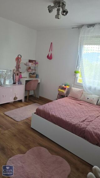  Appartement à louer 3 pièces 64 m²