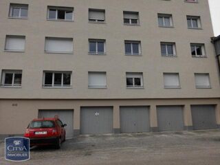  Parking / Garage à louer 