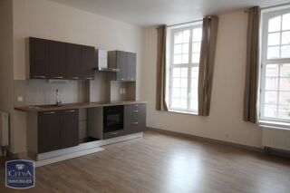 location Appartement - 3 pièce(s) - 63 m² Cambrai (59400)