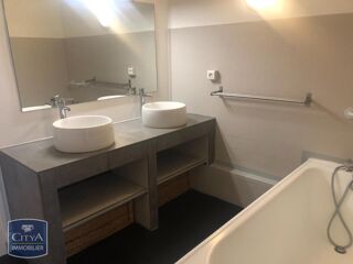  Appartement � louer 3 pi�ces 81 m�