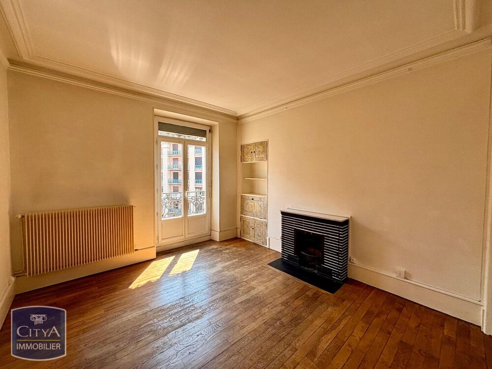 À LOUER - T3 - 14 rue Condorcet - Quartier Championnet. ....