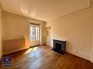  Appartement à louer 3 pièces 44 m²