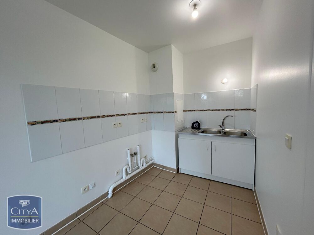 location Appartement - 3 pièce(s) - 77 m² Chennevières-sur-Marne (94430)