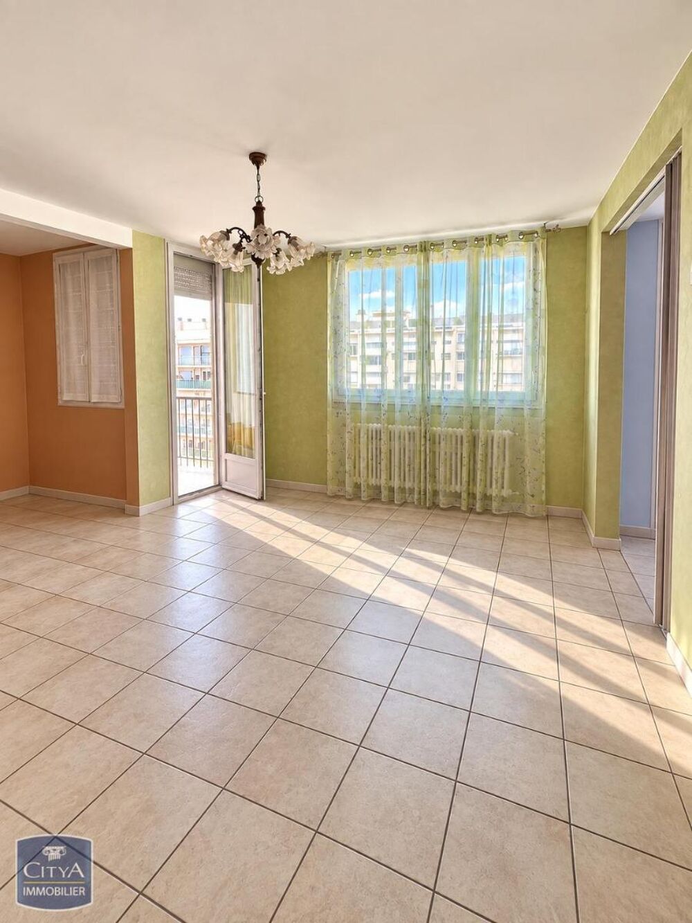 À LOUER : Découvrez cet agréable appartement T3 de 67 m²....