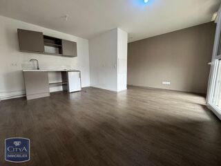  Appartement à louer 2 pièces 42 m²
