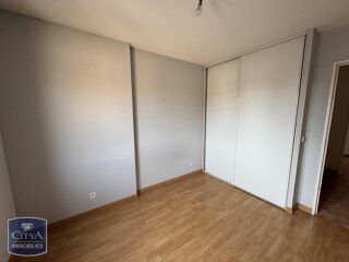  Appartement à louer 3 pièces 68 m²