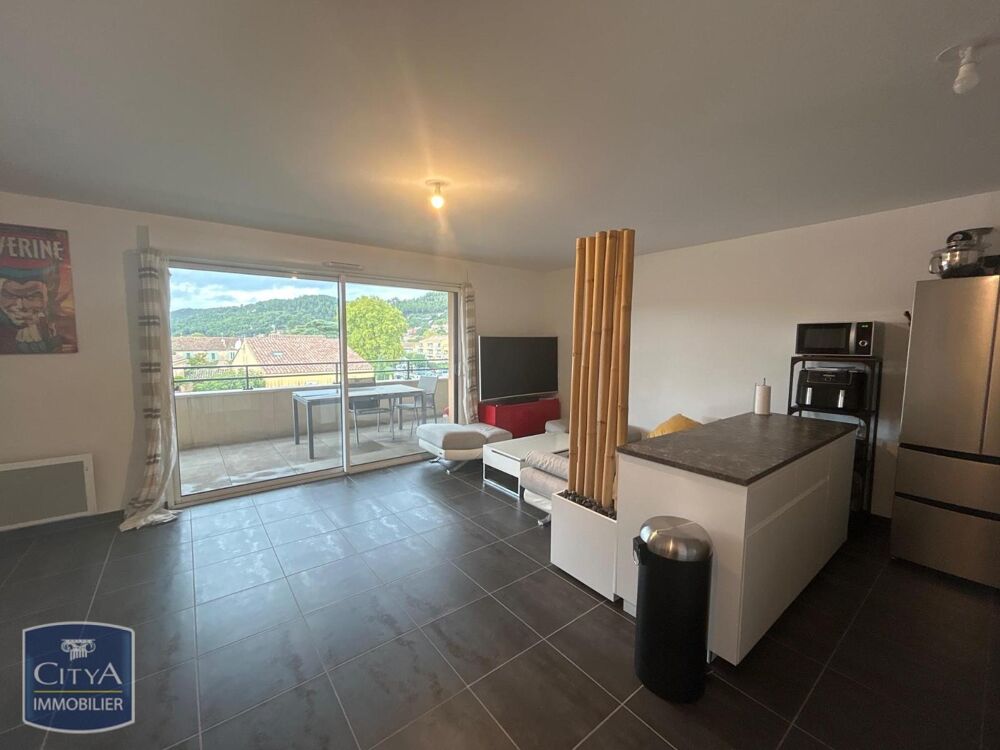 location Appartement - 2 pièce(s) - 54 m² Auriol (13390)