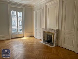  Appartement � louer 6 pi�ces 170 m� Lyon 03
