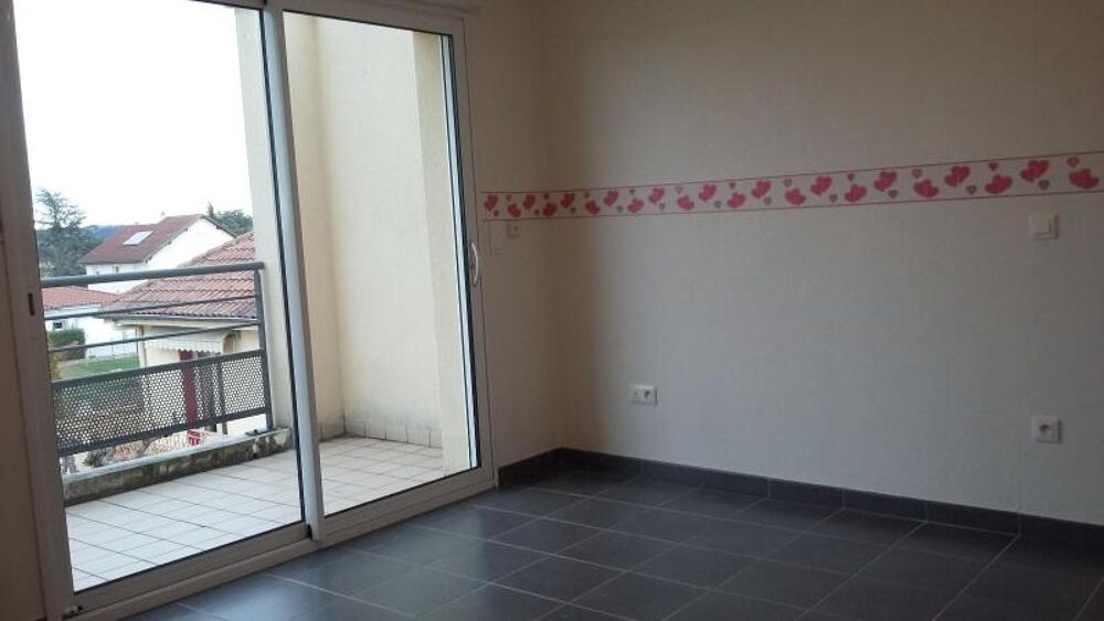 location Appartement - 3 pièce(s) - 70 m² Veauche (42340)