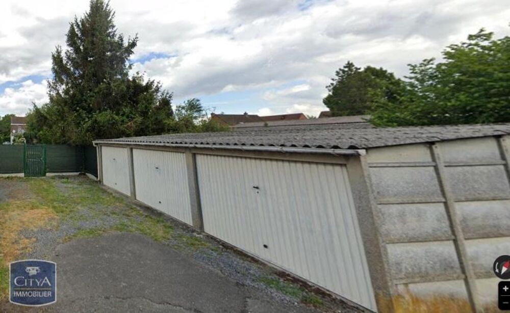 location Parking / Garage Santes (59211)