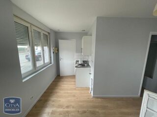  Appartement à louer 1 pièce 19 m²