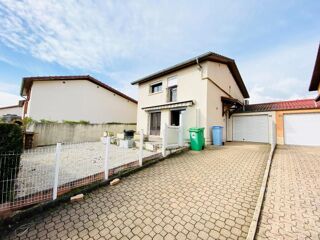  Maison à louer 4 pièces 89 m²