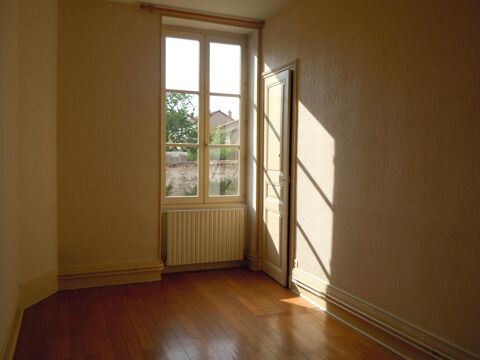  Appartement � louer 3 pi�ces 84 m�