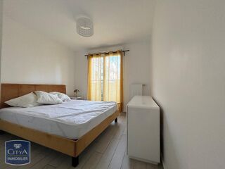  Appartement à louer 3 pièces 60 m²
