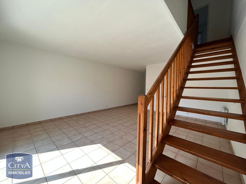 location Maison - 3 pièce(s) - 70 m² Mercuès (46090)