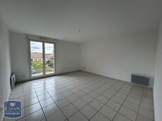  Appartement à louer 3 pièces 61 m²