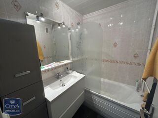  Appartement � louer 4 pi�ces 73 m�