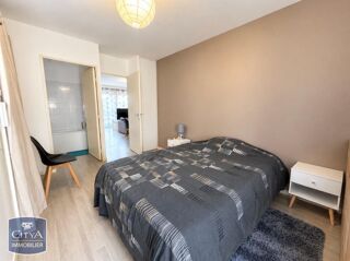  Appartement à louer 2 pièces 52 m²