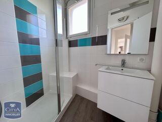  Appartement à louer 3 pièces 58 m²