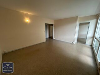  Appartement à louer 3 pièces 56 m²