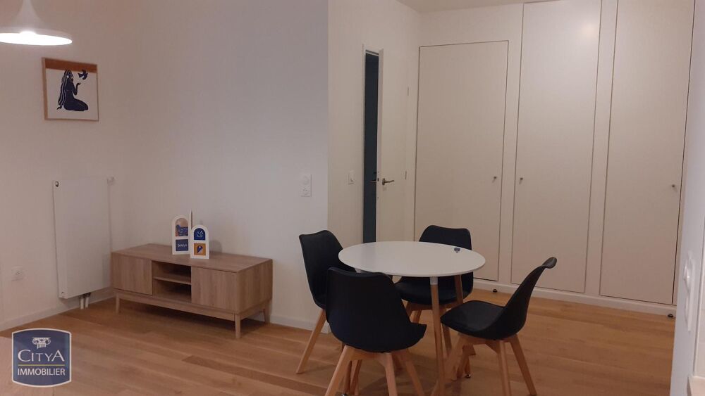 A LOUER BEAU T2 MEUBLE dans une résidence NEUVE de grand....