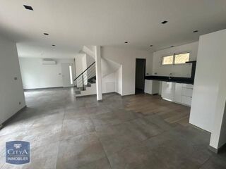  Maison à louer 5 pièces 144 m²