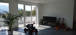  Appartement à louer 3 pièces 71 m²