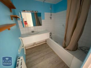  Appartement à louer 2 pièces 40 m²
