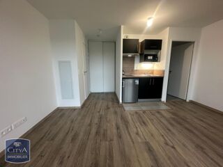  Appartement à louer 1 pièce 21 m²