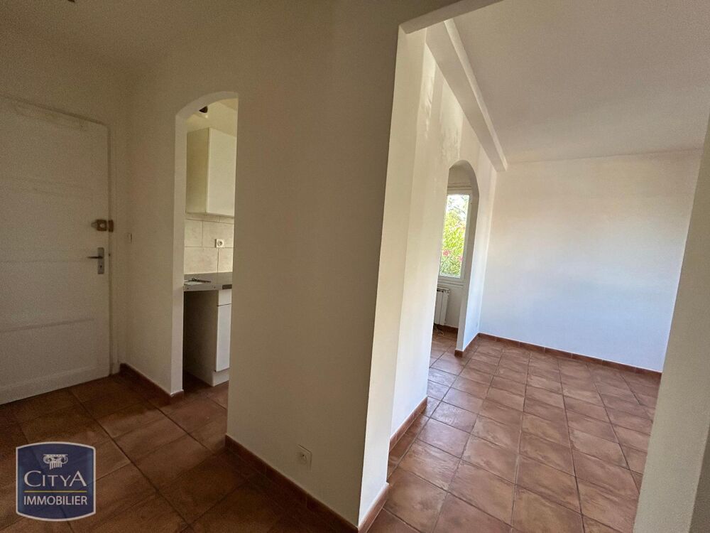 location Appartement - 2 pièce(s) - 40 m² Fréjus (83600)