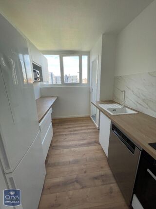  Appartement à louer 2 pièces 45 m²