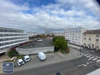  Appartement à louer 1 pièce 25 m²
