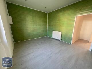  Appartement à louer 4 pièces 122 m²