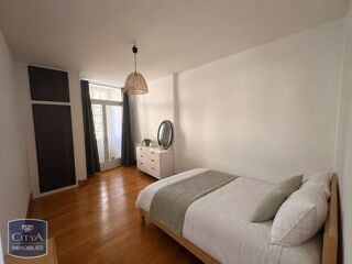  Appartement à louer 2 pièces 50 m²