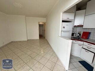  Appartement à louer 1 pièce 28 m²