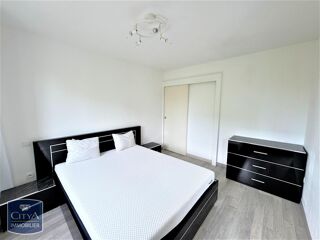  Appartement à louer 2 pièces 47 m²