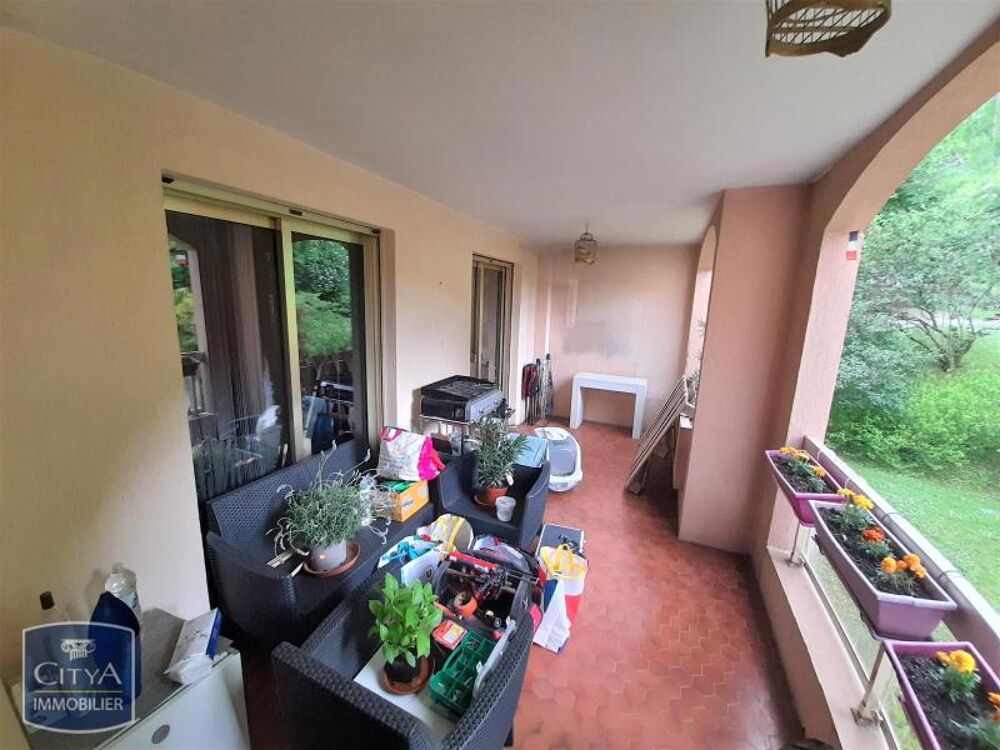 location Appartement - 3 pièce(s) - 71 m² Lyon 4