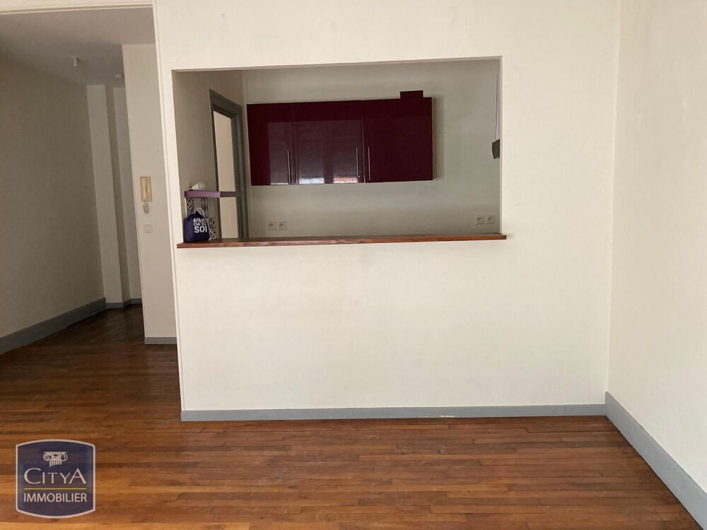 location Appartement - 2 pièce(s) - 58 m² Châlons-en-Champagne (51000)