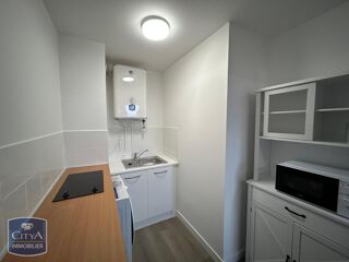  Appartement à louer 1 pièce 28 m²