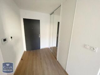  Appartement à louer 1 pièce 35 m²