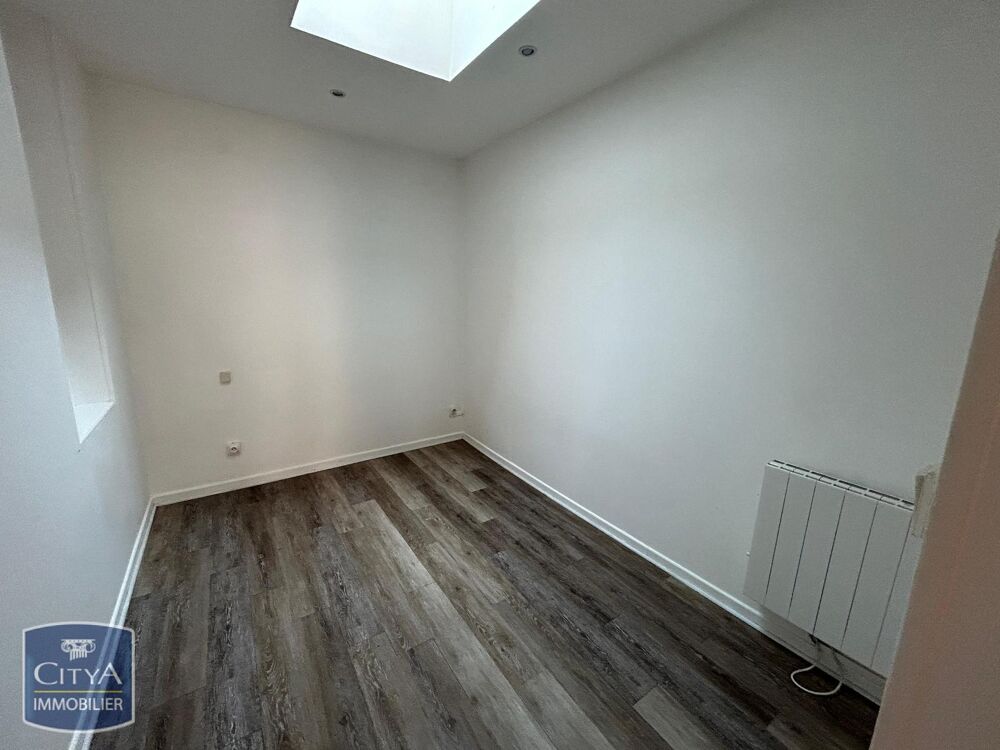 location Appartement - 1 pièce(s) - 39 m² Saint-Quentin (02100)