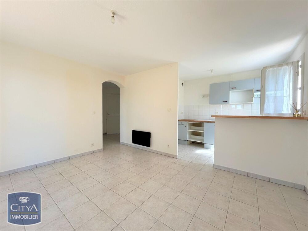 location Appartement - 2 pièce(s) - 45 m² Saint-Sardos (82600)