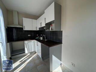  Villa à louer 4 pièces 80 m²
