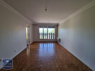  Appartement à louer 4 pièces 95 m²