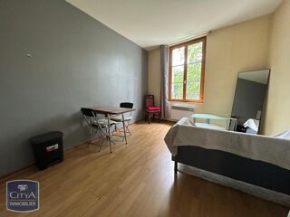  Appartement à louer 2 pièces 30 m²