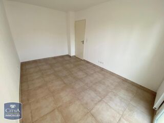  Appartement à louer 2 pièces 39 m²