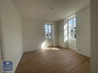  Appartement à louer 3 pièces 87 m²